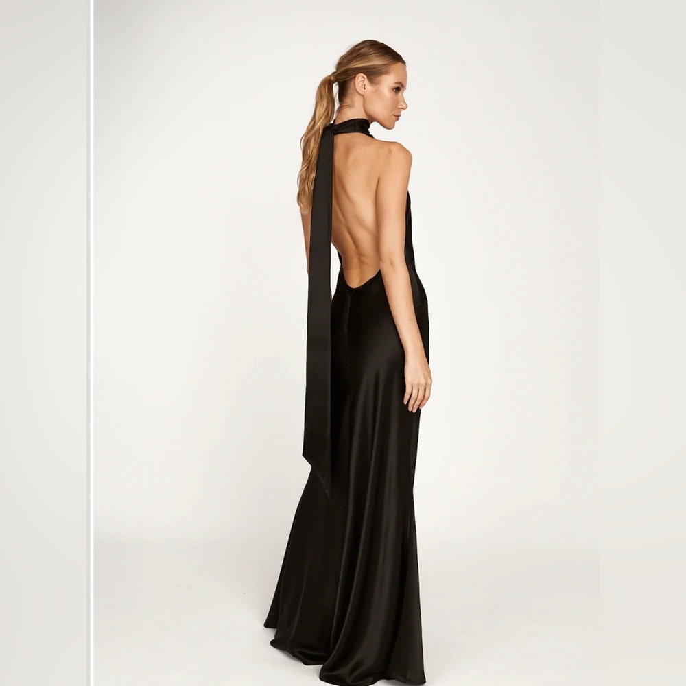 PENELOPE BACKLESS SATIN GOWN